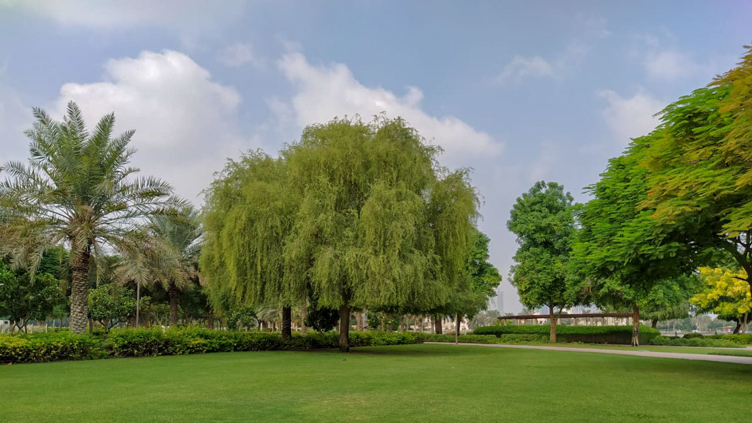 Al Quoz Pond Park