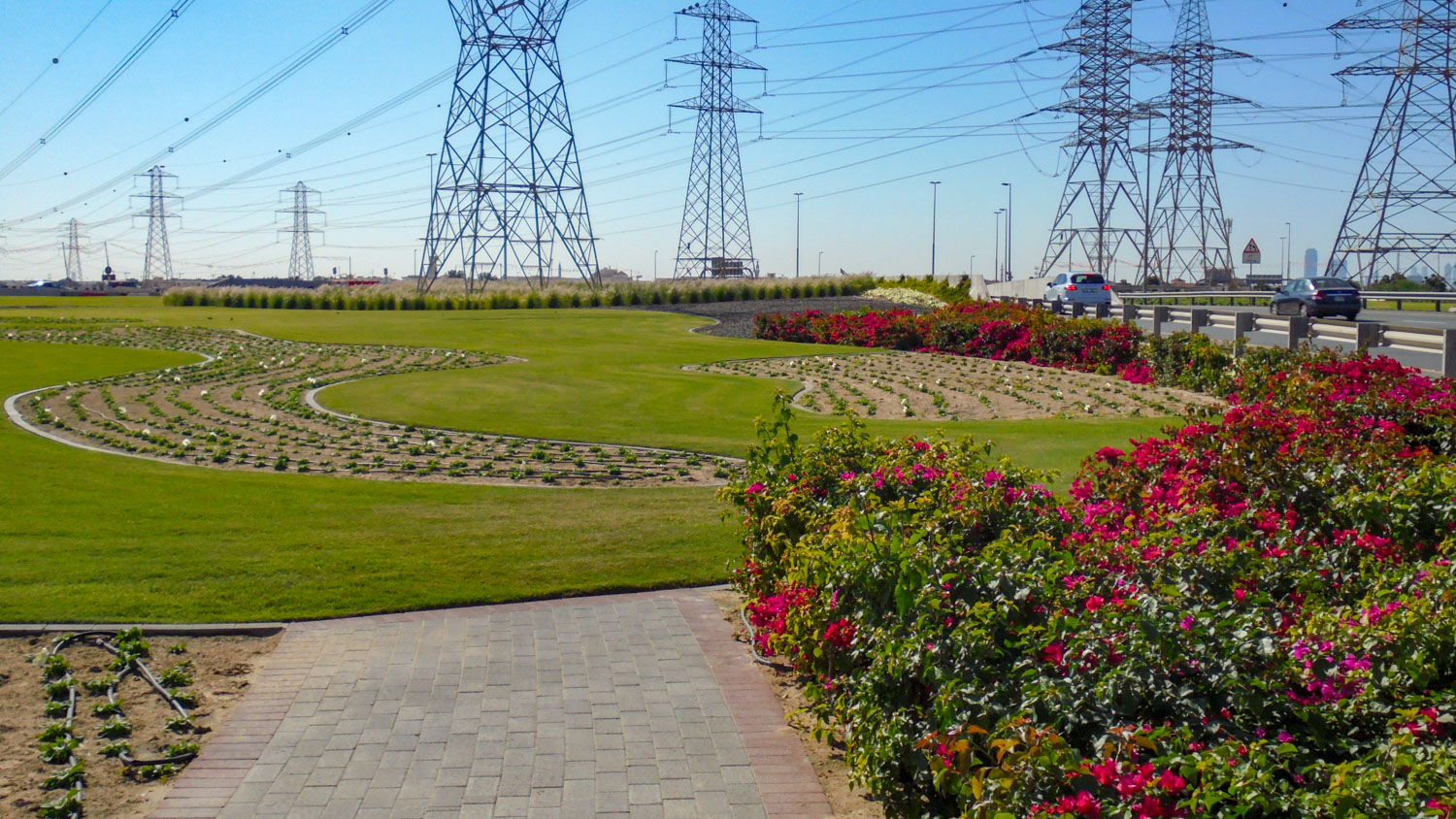 Mirdif Interchange perimeter planting